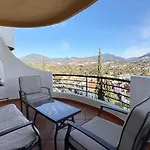 Stunning Views Senorio De Aloha Apartamento Marbella